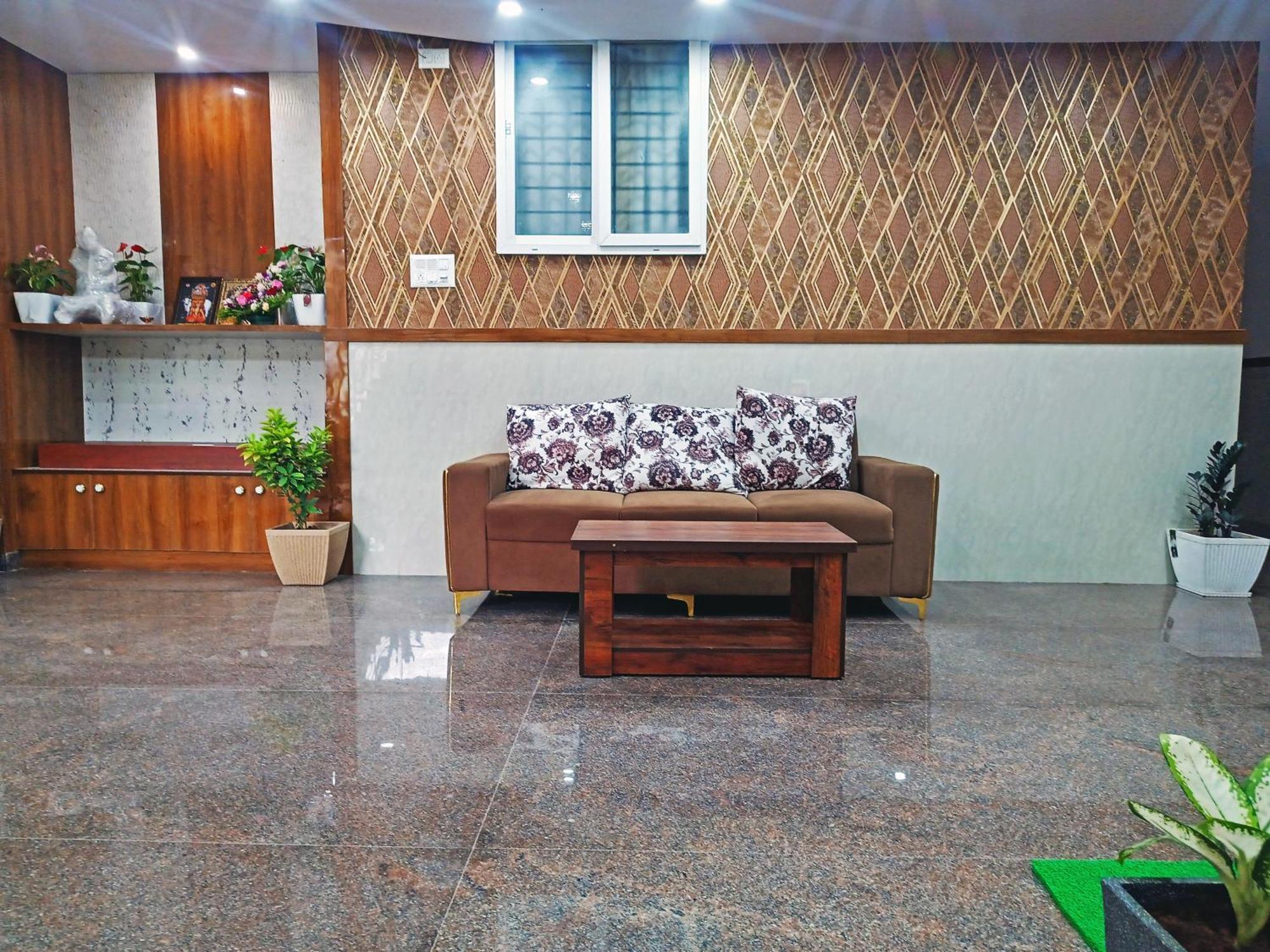 Hotel Achhu Palace بنغالور المظهر الخارجي الصورة
