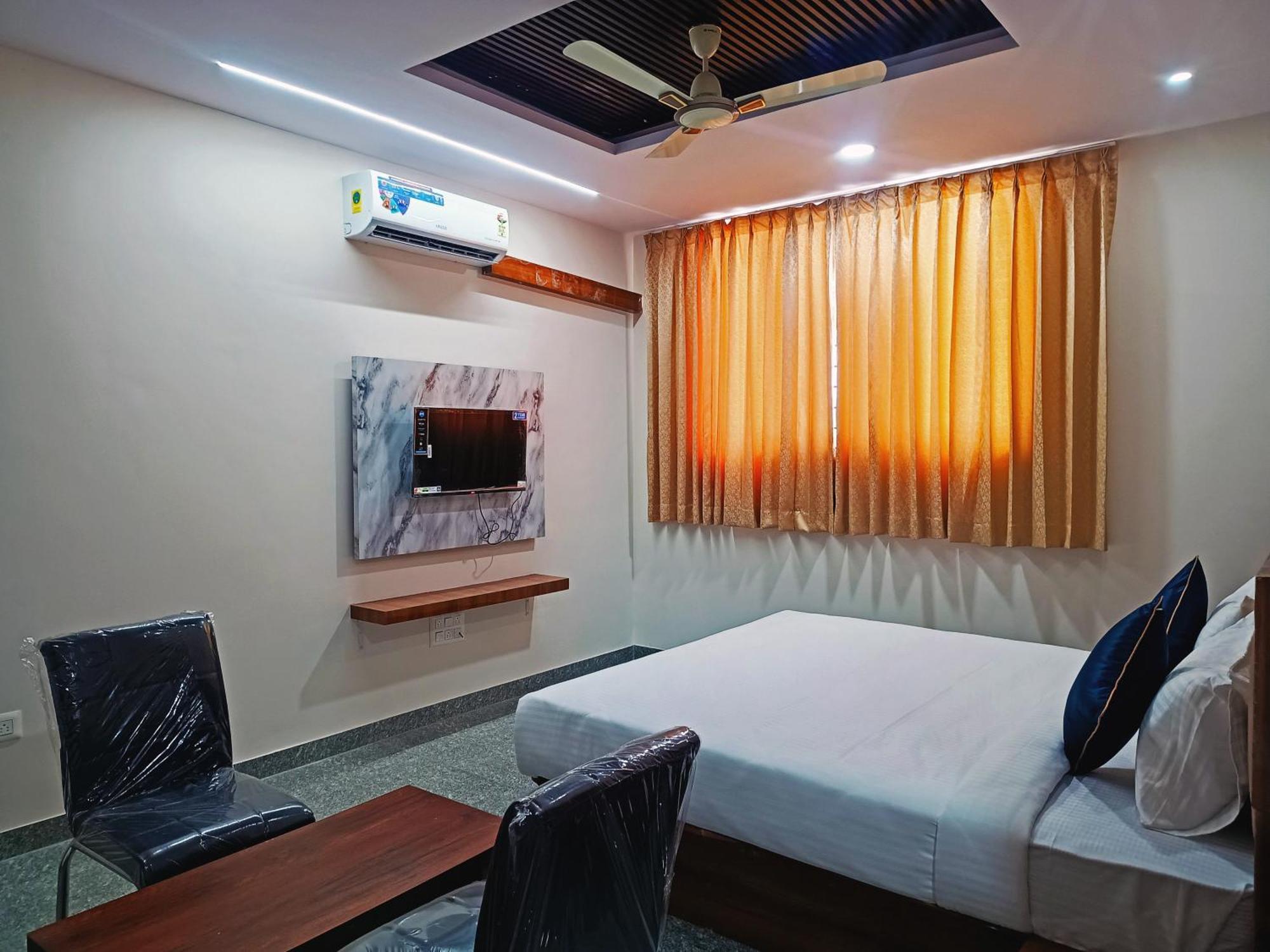 Hotel Achhu Palace بنغالور المظهر الخارجي الصورة