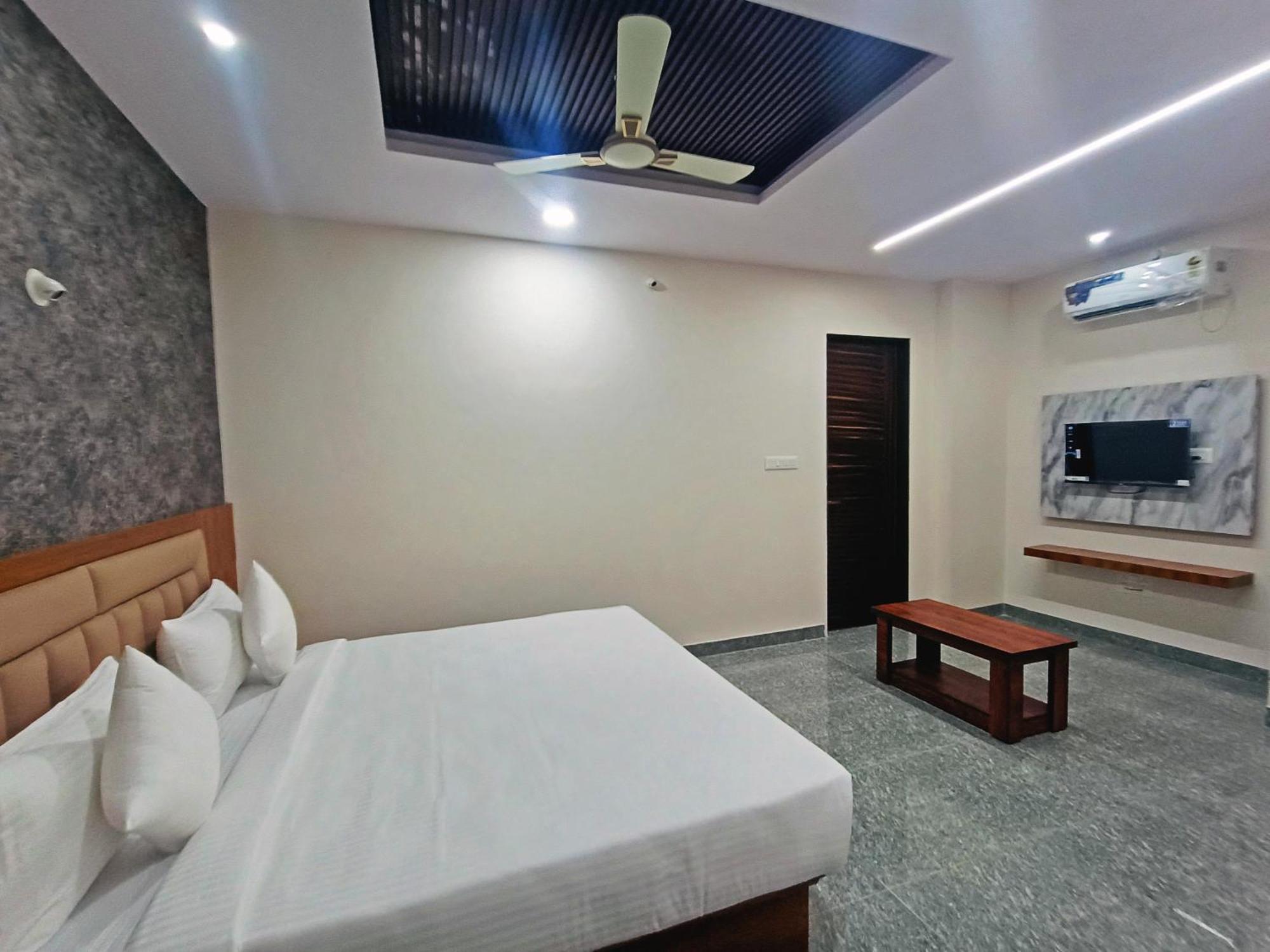 Hotel Achhu Palace بنغالور المظهر الخارجي الصورة
